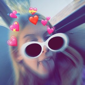 Meet your Posher, Audrey